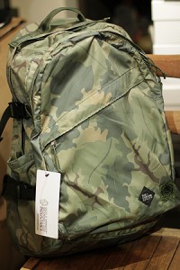 cb001-025-mcamo
