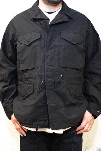cj073-025-bk