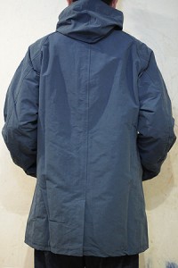 cj127r-024-bl
