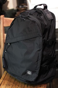 pb1931-025-bk